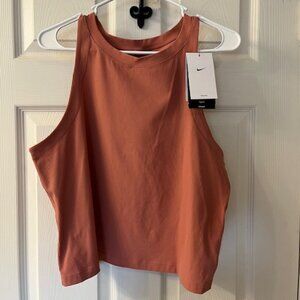 Nike DRI-Fit Zenvy Buttery Soft Tank